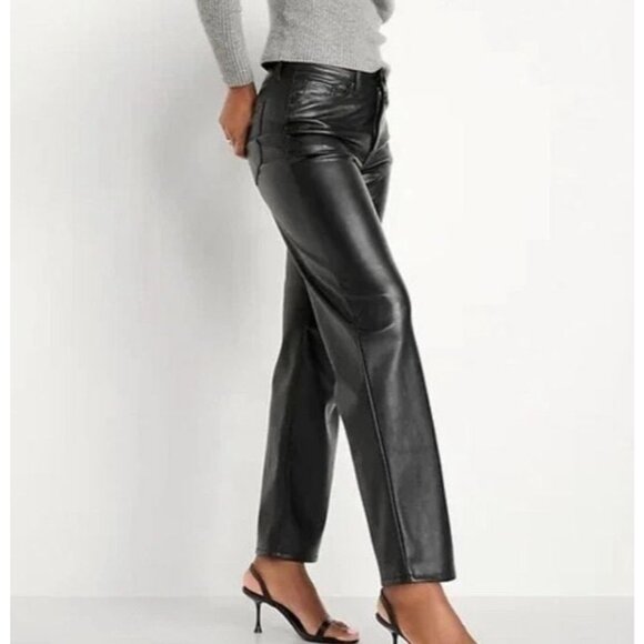 NEW Old Navy Womens 12 High Rise OG Loose Faux Vegan Leather Ankle Pants Black - Picture 1 of 11
